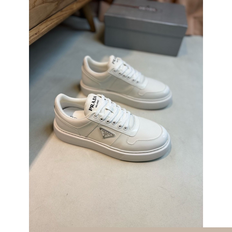 Pra*a casual shoes